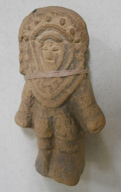 Astronaut figurines of Narro culture 02