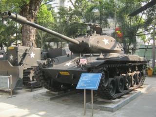 tanque mortal de la OTAN
                                  M41